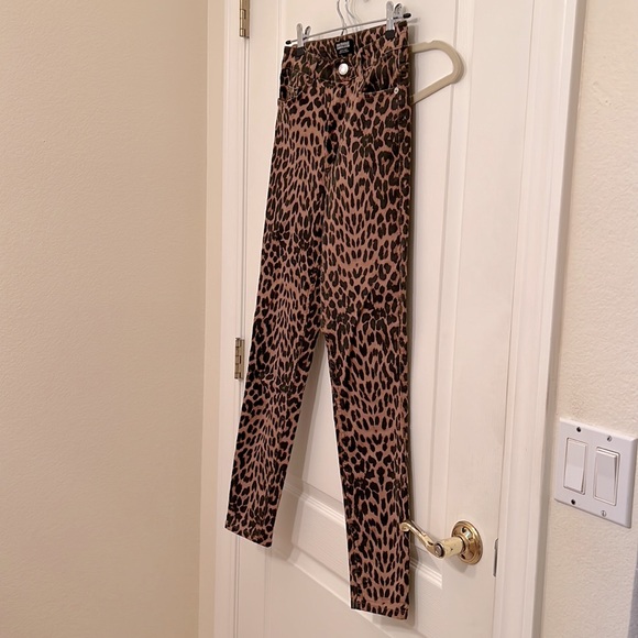 Zara Cheetah Pants - Picture 3 of 3
